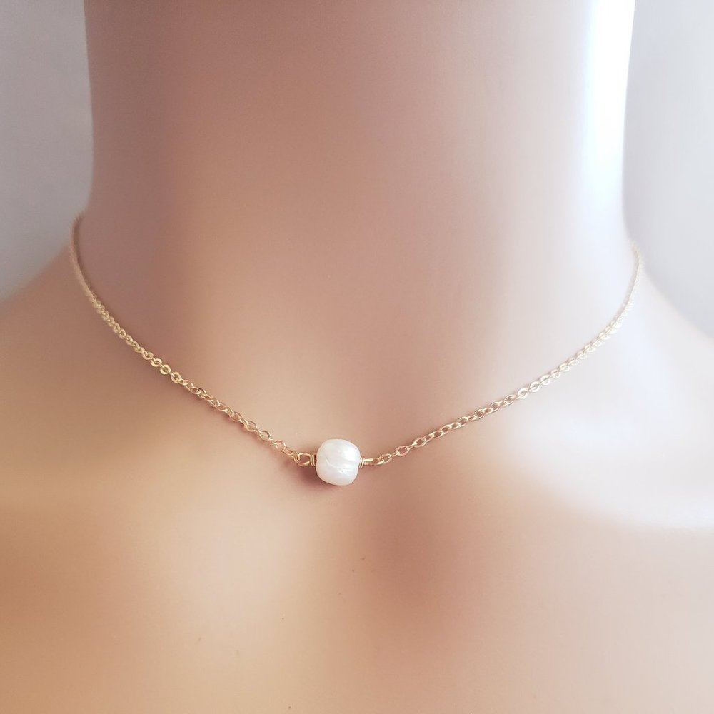 Gold Pearl Necklace